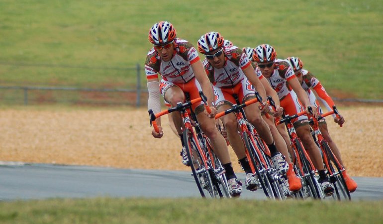 Стратегии ставок на велогонки 2023