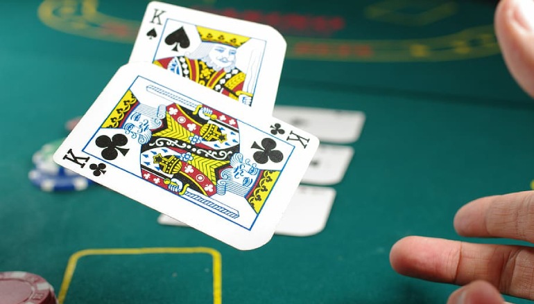 Все виды блефа в покере