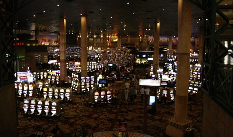 Сколько зарабатывают владельцы казино