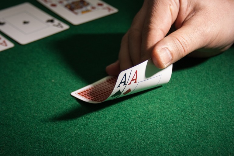 Шансы комбинаций в покере